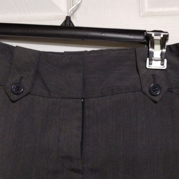 Shorts - Picture 2 of 2